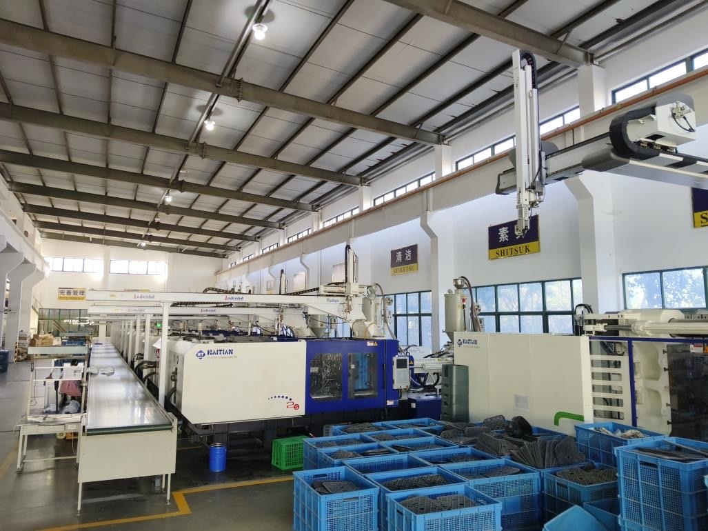 Injection Molding Machines